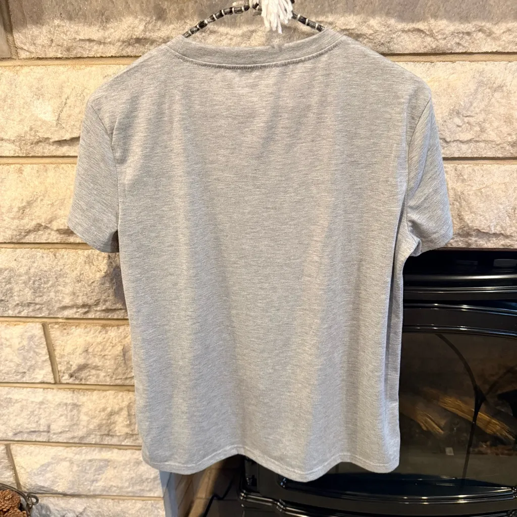 Gray Graphic T - Image 4