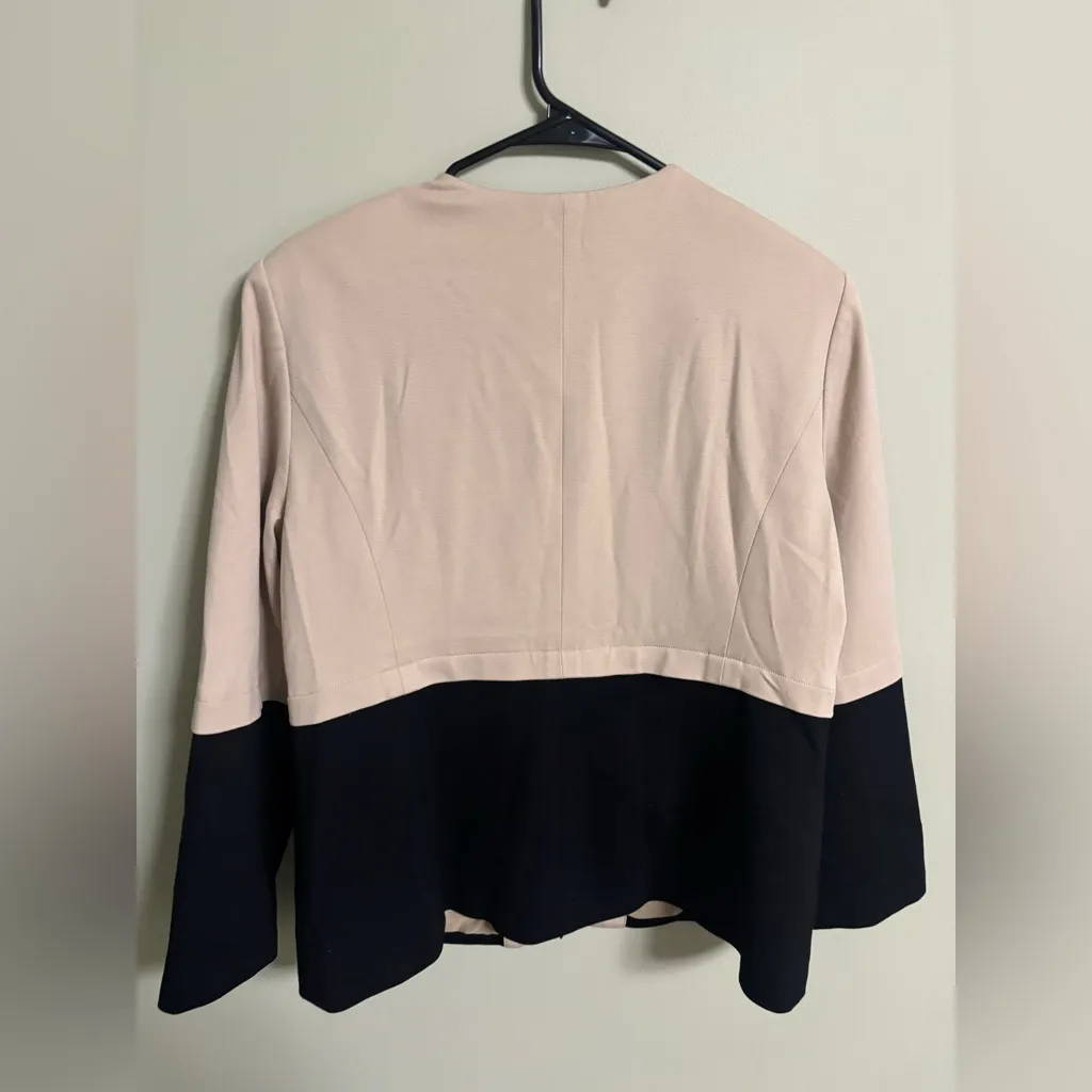 Doncaster Black Tan Collarless Blazer Jacket Size 16P Petite Two Tone - Image 2