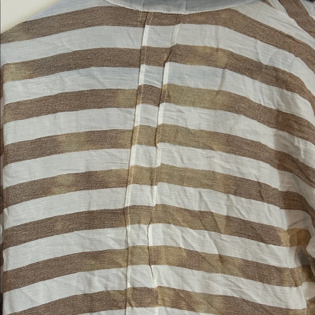 The Nu Vintage Tan and White Striped Button - Image 6