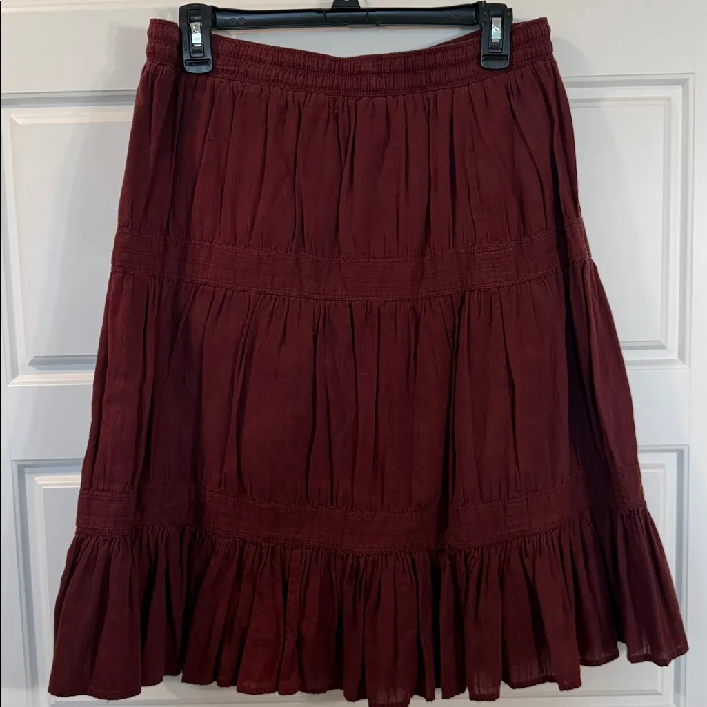 THEORY PLEATED SKIRT in burgundy - Image 3