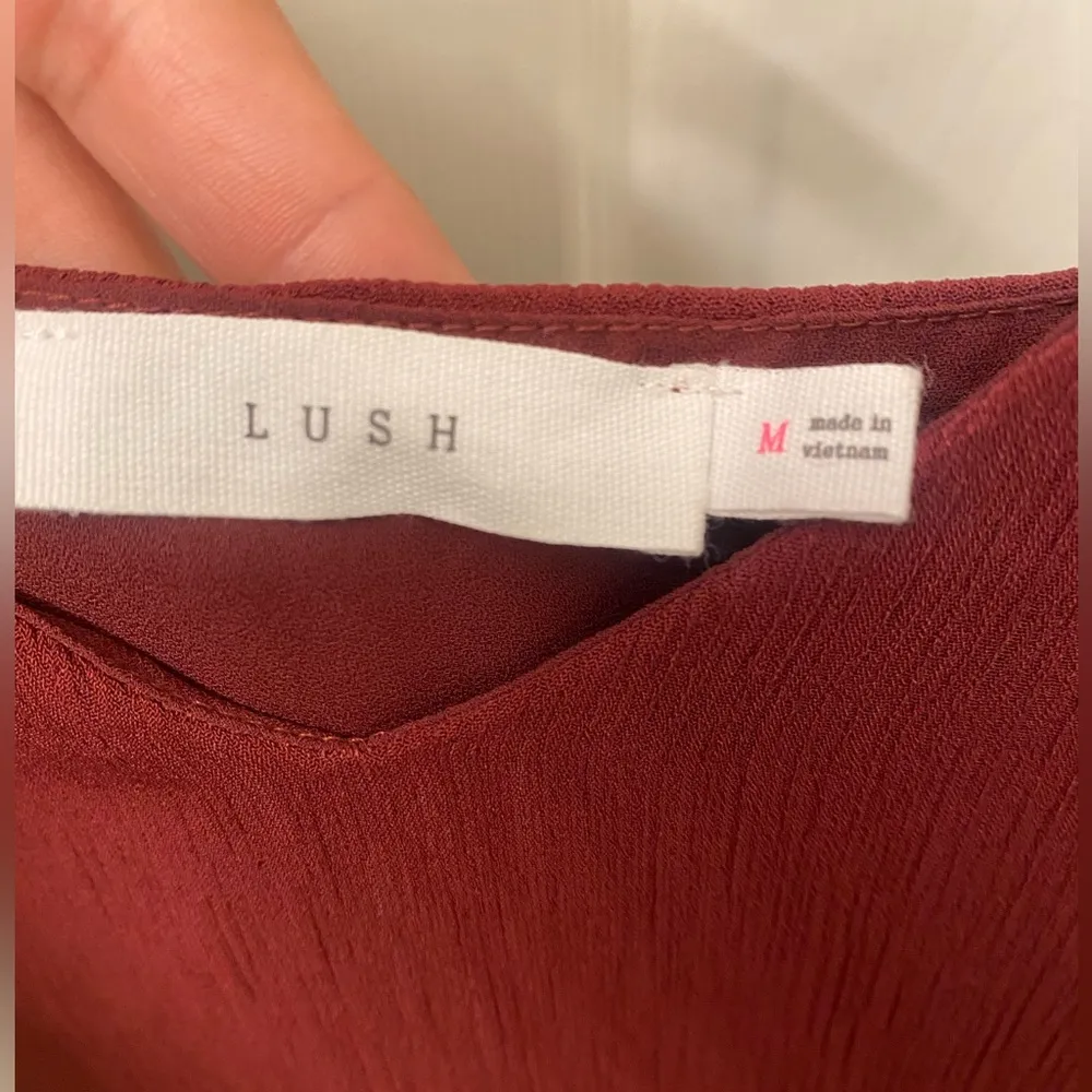 Lush dress size medium - Image 5