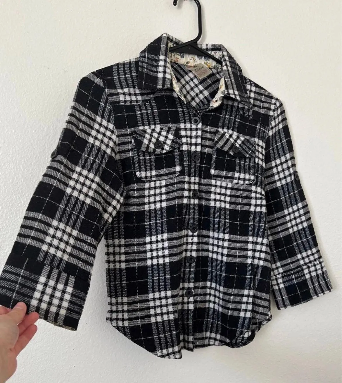 Vintage Black & White Flannel Multiple - Image 3