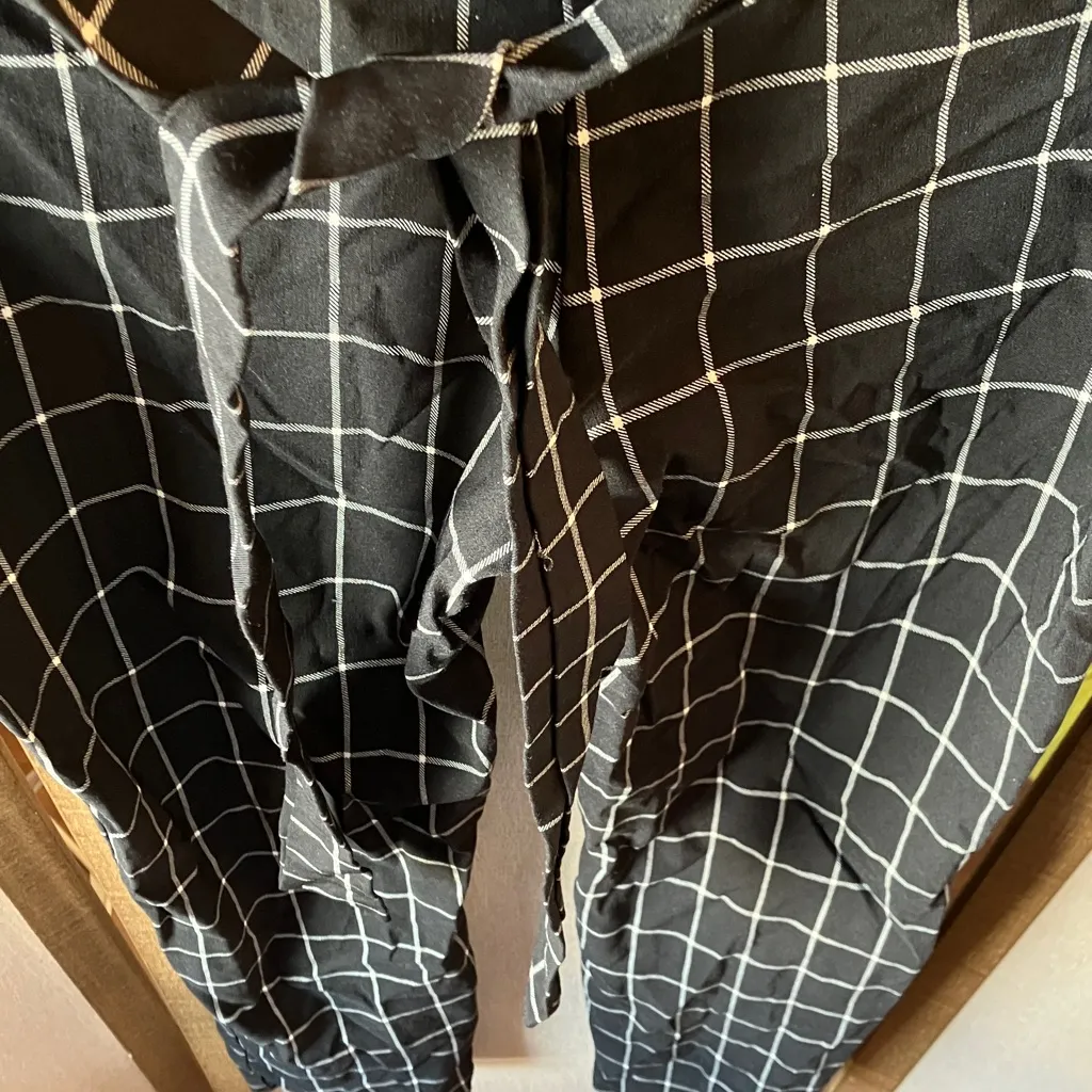 Rainbow Black and White Checkered slacks xl - Image 7