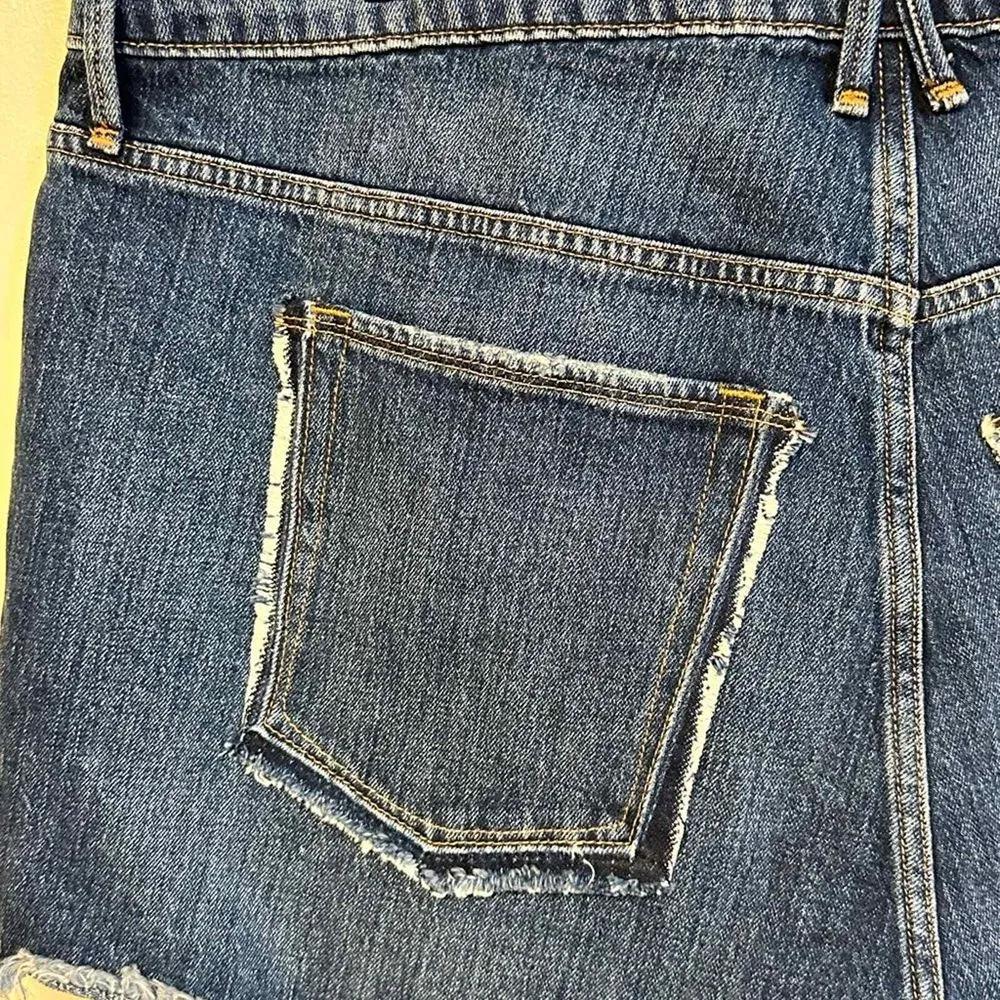 Good American Womens Denim Shorts Size 16 High Rise Blue Frayed Pockets‎ - Image 3