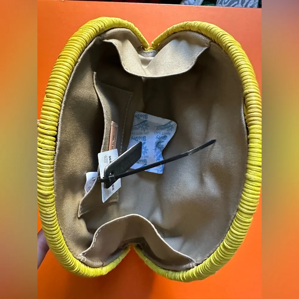 J Crew Fan Rattan Straw Clutch Bag Tan As Seen On Meghan Markle in sunny yellow - Image 3