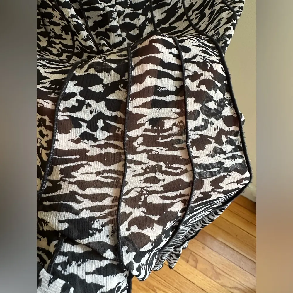 Jones New York Black & White Sheer Animal Print Pleated. With Slip Dress Sz 16W - Image 9