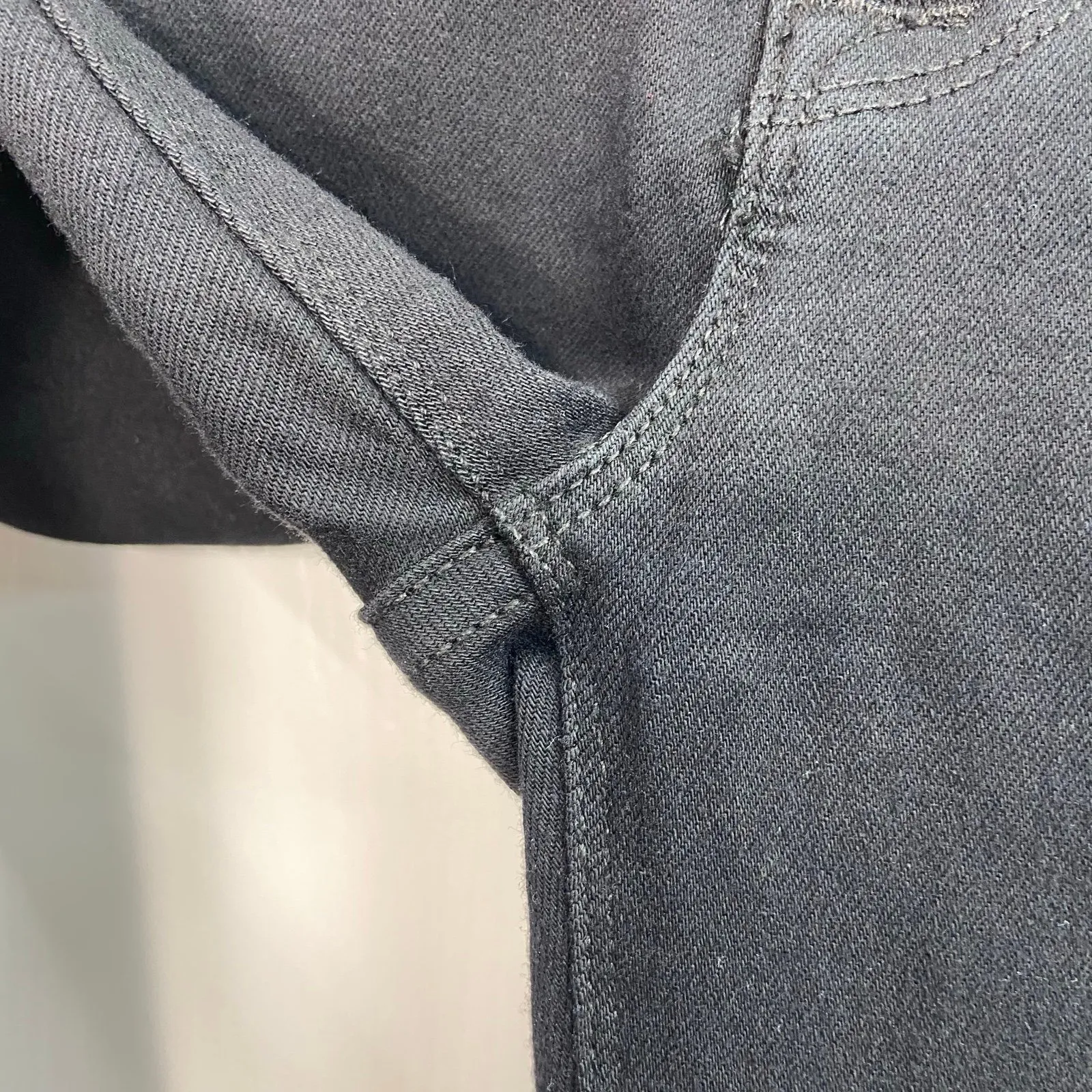 Hudson black cotton blend stretch skinny jeans denim casual pants neutral basic - Image 3