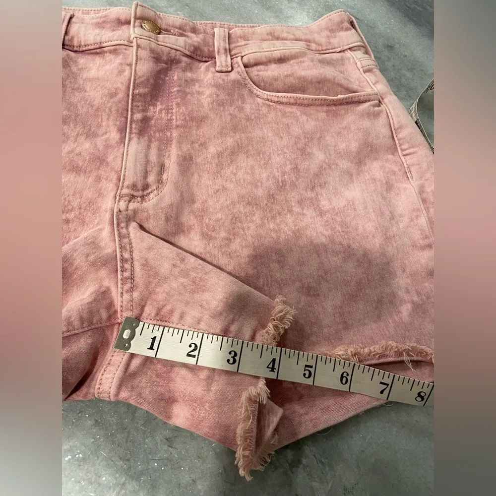 NWOT Universal Thread Size 12 Pink Tie Dye Acid Wash Stretch Cut Off Jean Shorts - Image 7