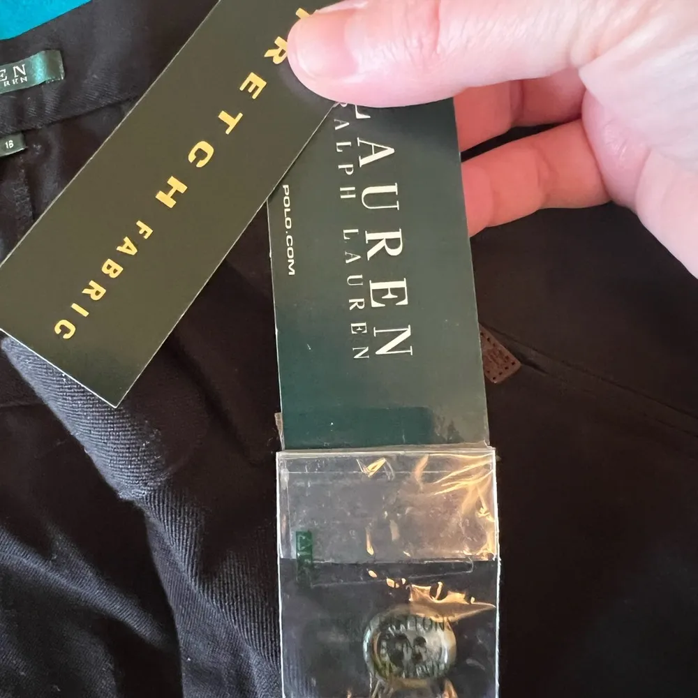 Lauren Ralph Lauren Black Pants Cape Grace Zippered Front Pockets Womens NWT 16 - Image 4