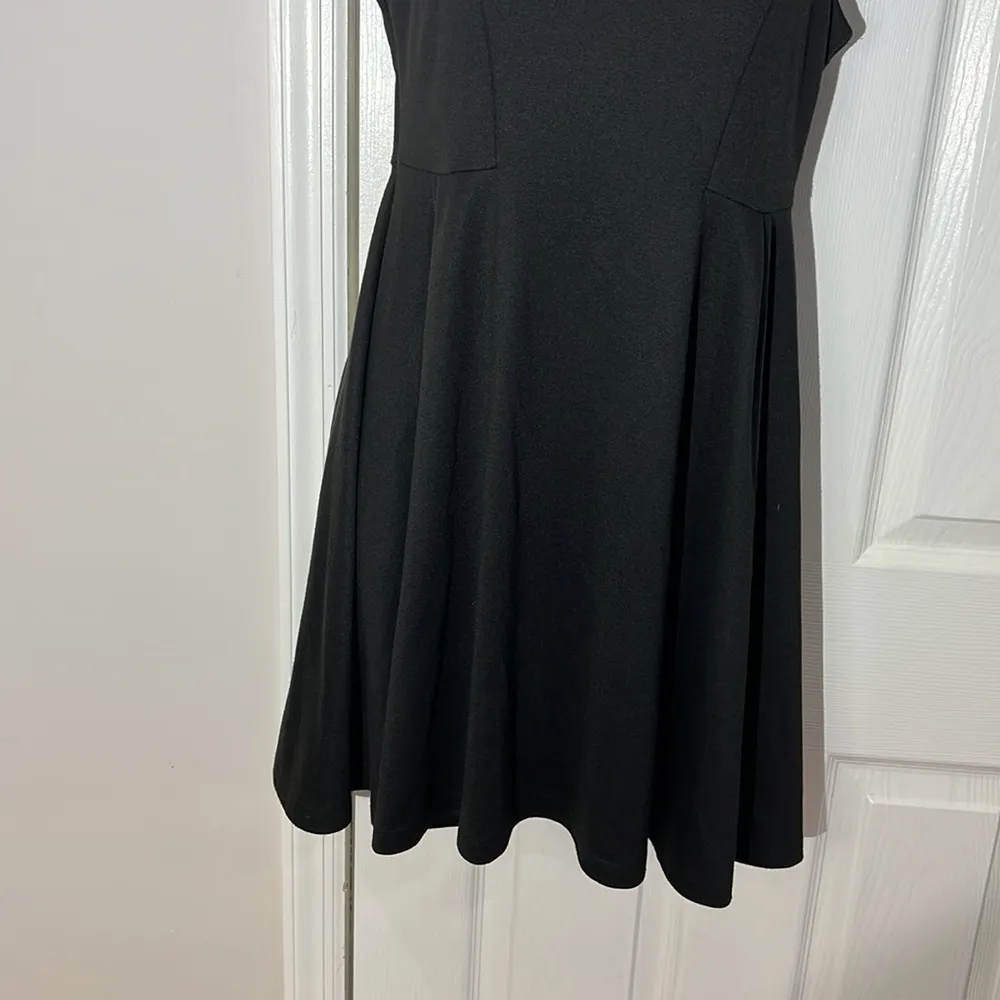 Vivienne  Women Dresses Fit & Flare size SP - Image 3