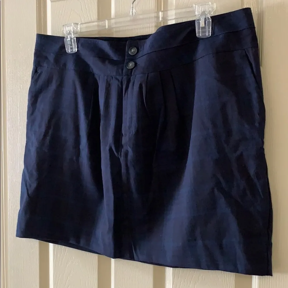 navy blue plaid mini skirt size 20 - Image 4