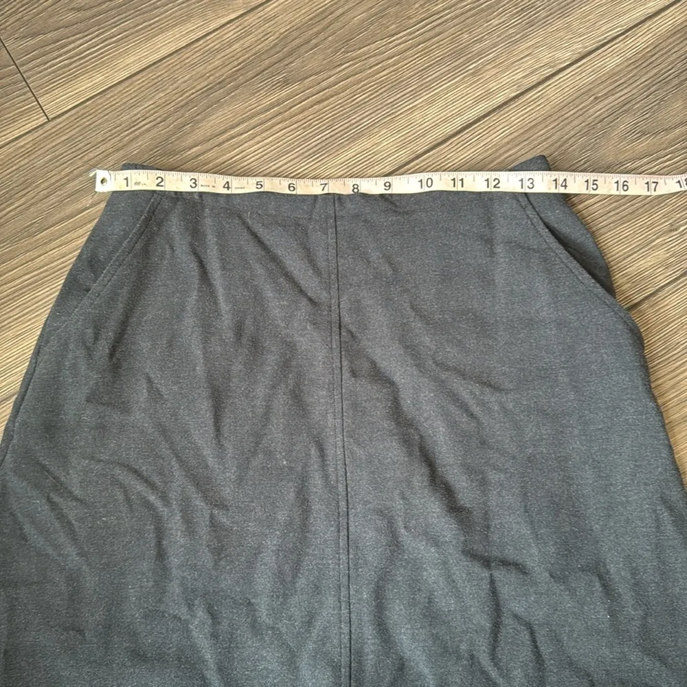 Max studio grey maxi skirt size 4 - Image 6