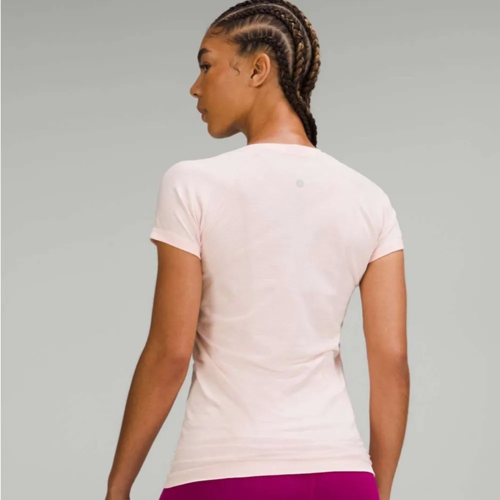 🍋Lululemon🍋 short sleeve swiftly tech - Image 2