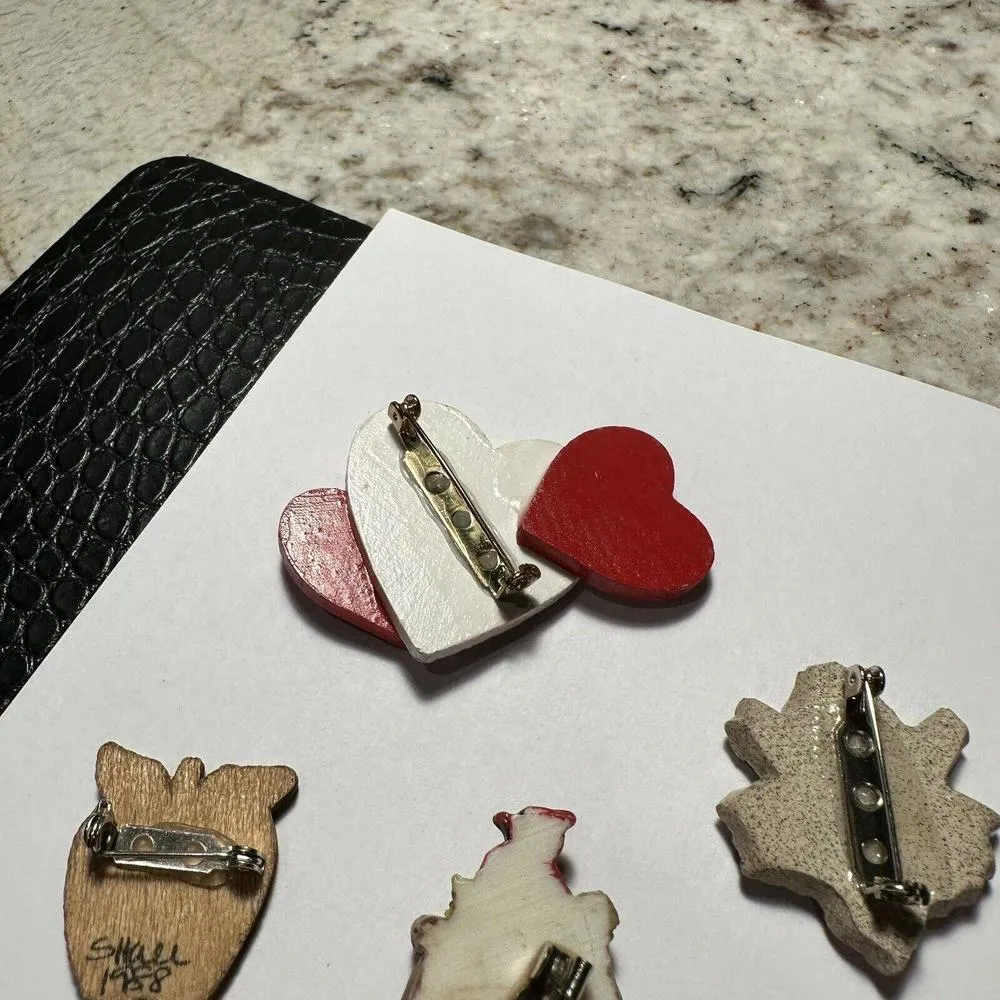 Lot Of 5 Handcrafted Brooch Pins Ladybug, Bird Nest, Apple, Hearts - Image 8