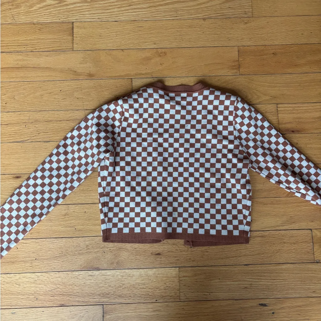 Lulu's Brown and White Checkered Cardigan - Image 4