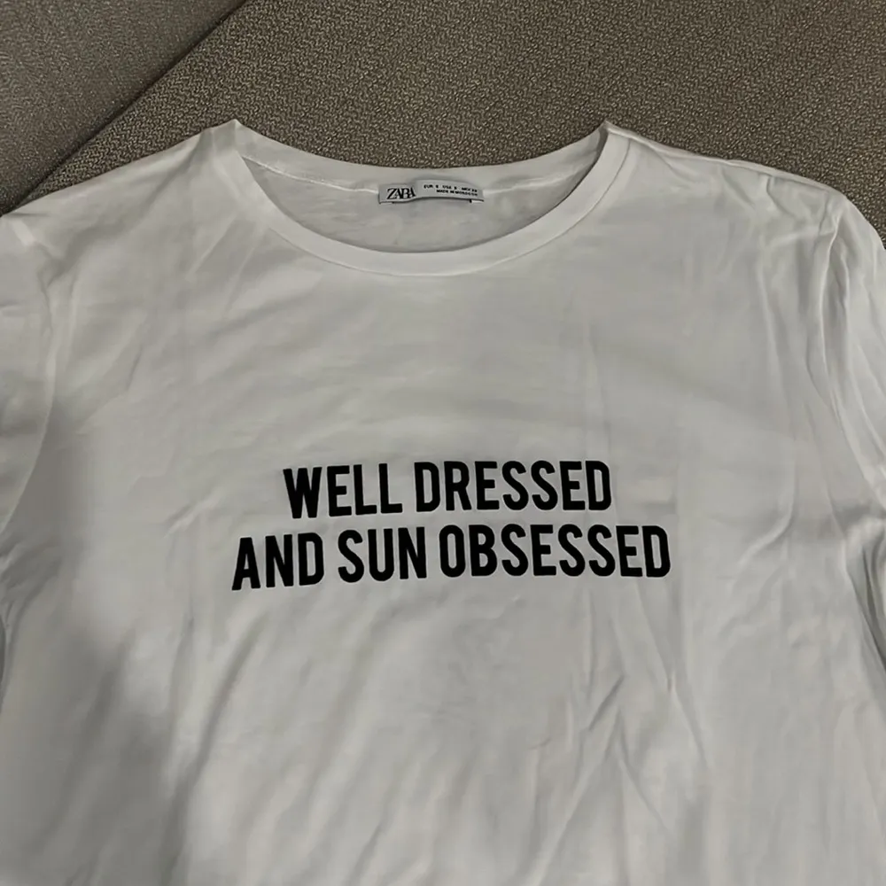 Zara graphic short sleeve t shirt - Image 3