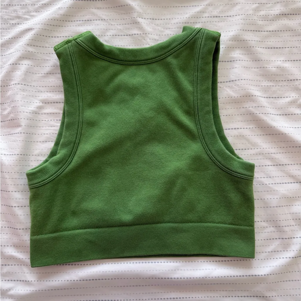 NWOT Offline by Aerie Seamless High Neck Sports Bra Medium - Image 4