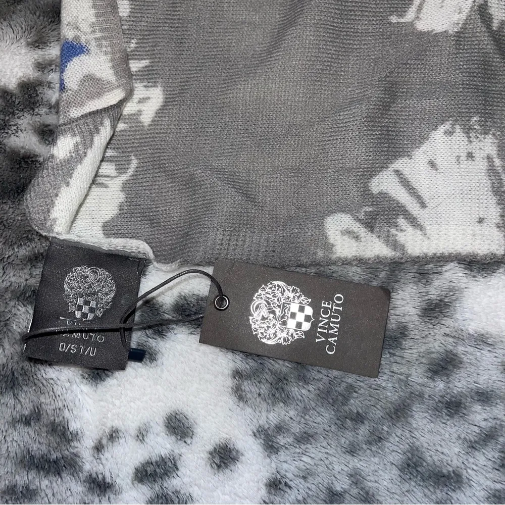 Vince Camuto Scarf - Image 3