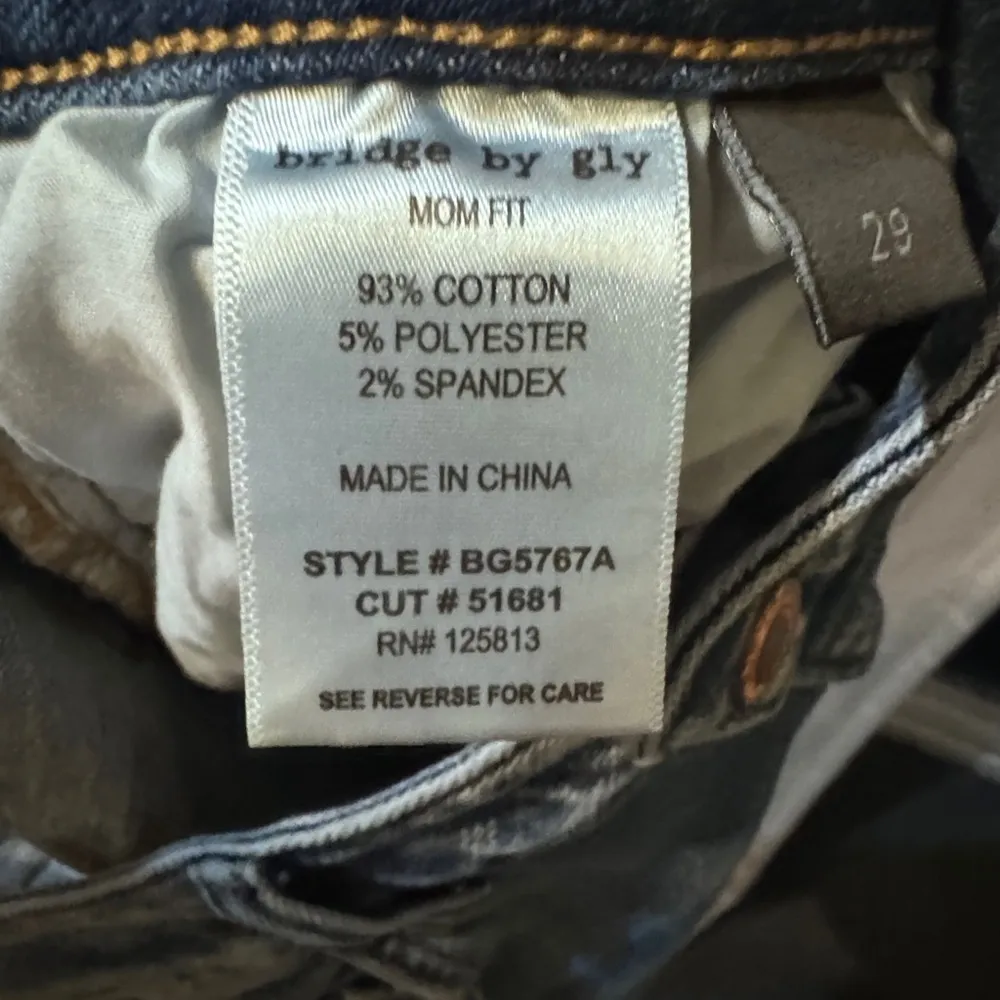 Bridge by gly mom fit size 28 jeans - Image 6