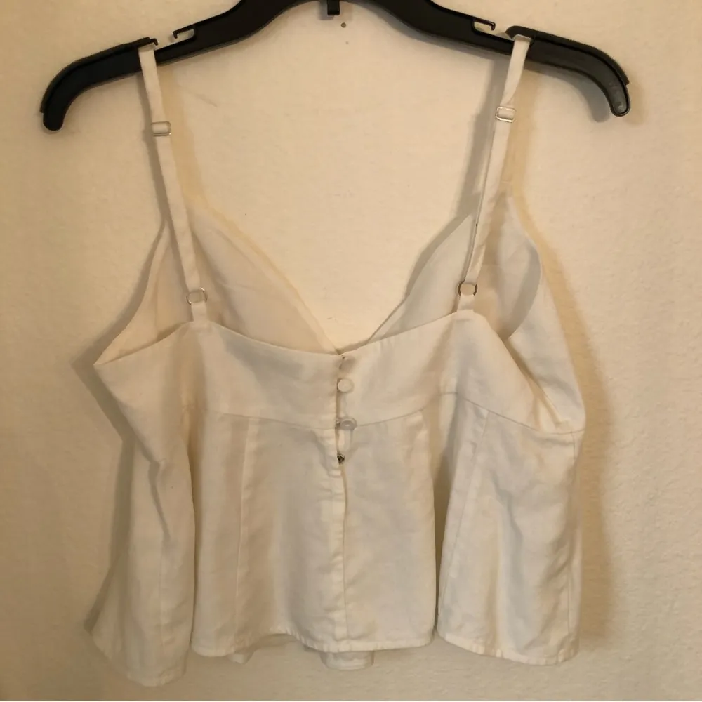 BCBG White Linen Blend Peplum Top M - Image 4