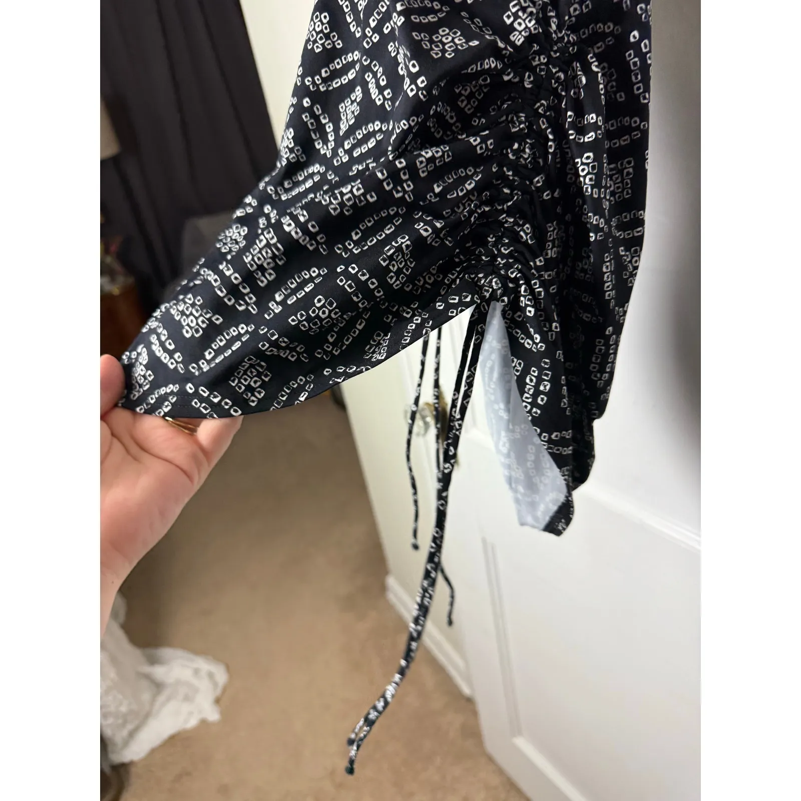 Lands' End Tankini Top Women's 10P Ruched Flattering Black White Halter Padded - Image 8