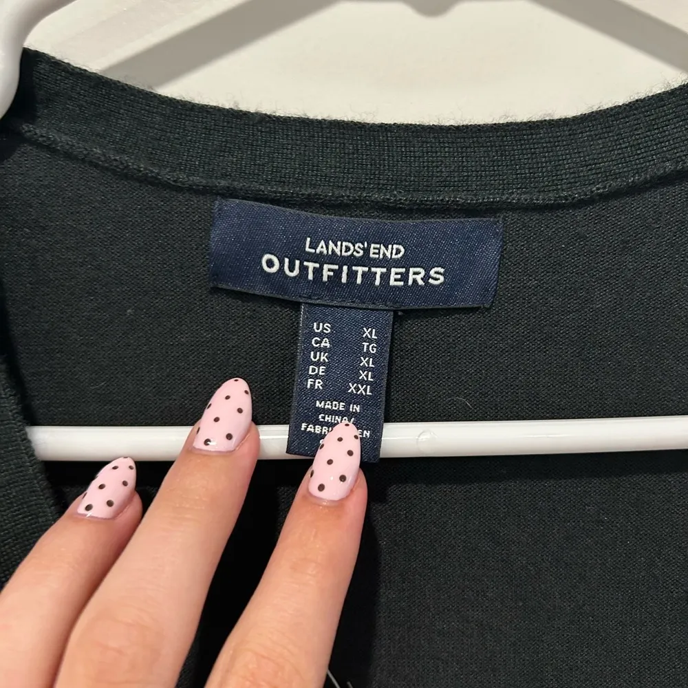 NWT KwikTrip x Lands End black  Women’s Button Up cardigan size XL - Image 3