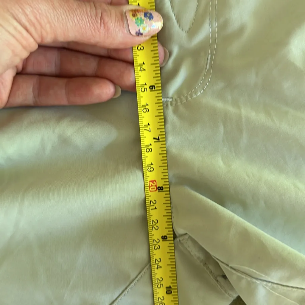 The North‎ Face Women’s Long Hiking Shorts - Image 7