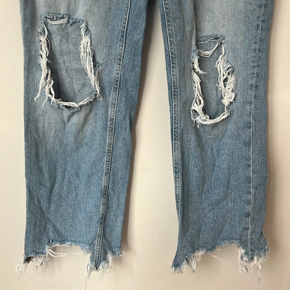 We The Free Womens Light Wash Distressed Cut Off 5 Pocket Denim Blue Jeans 27 ♦️ - Image 4