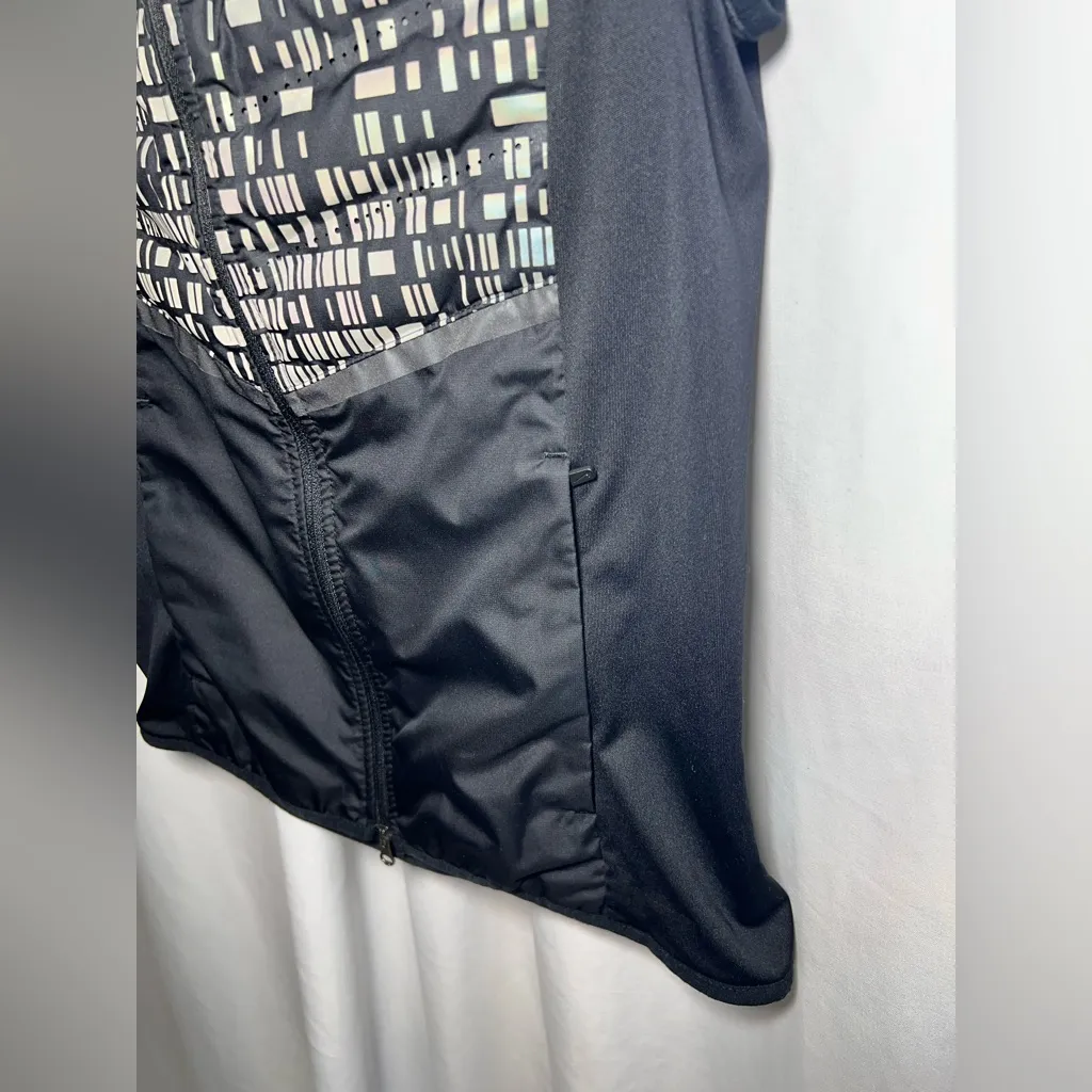 Nike Aeroloft Down Running vest | M - Image 2
