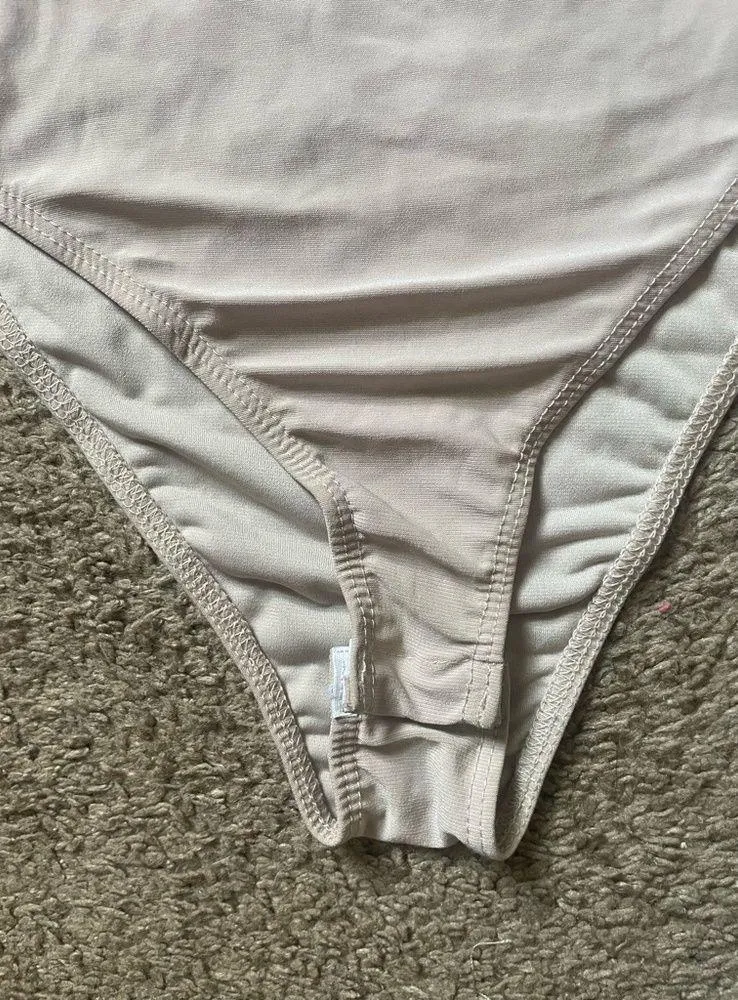 Charolette Russe champagne pink sparkle scoop front bodysuit size medium - Image 4