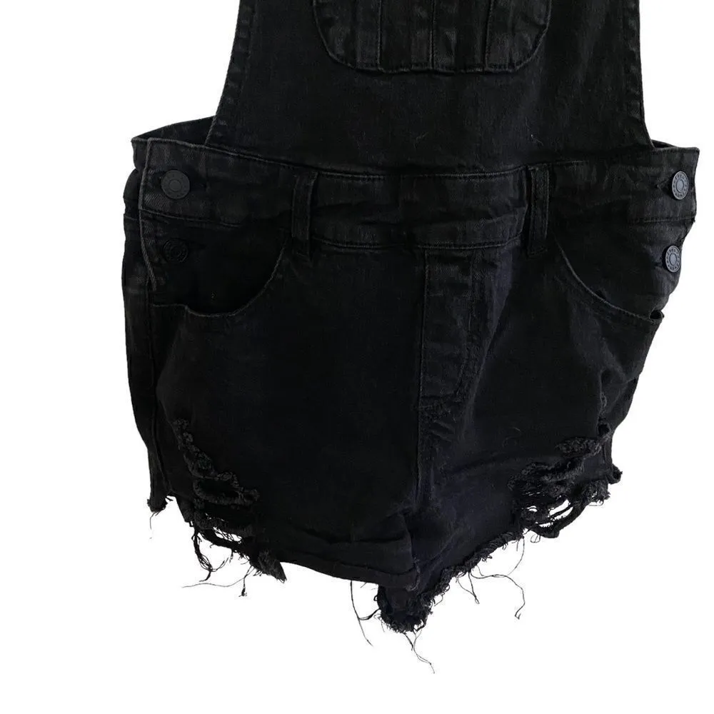 Refuge size 4 black short short overalls distressed - Image 3