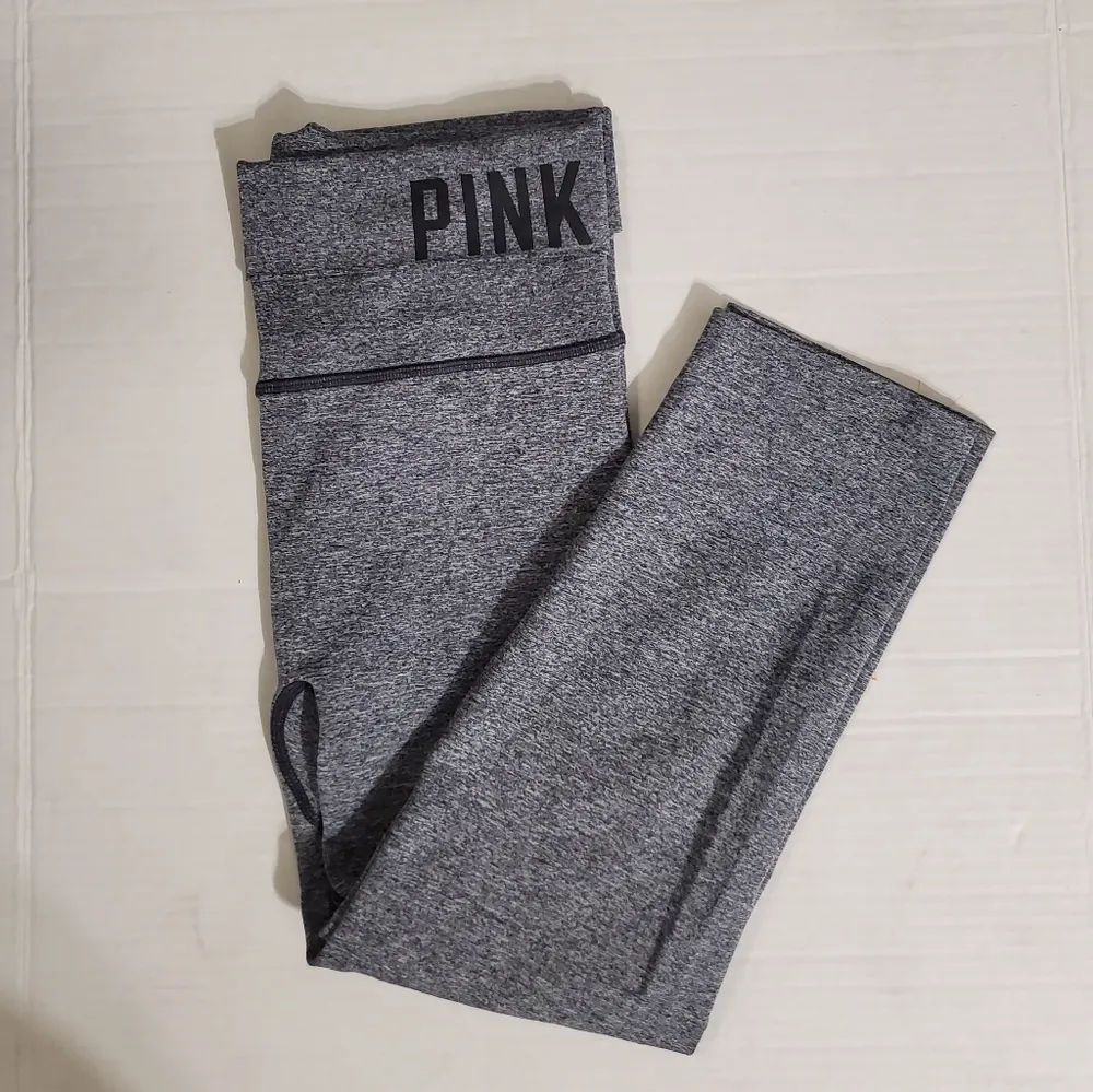 Victoria's Secret PINK Gray Cropped Yoga Pants S - Image 9