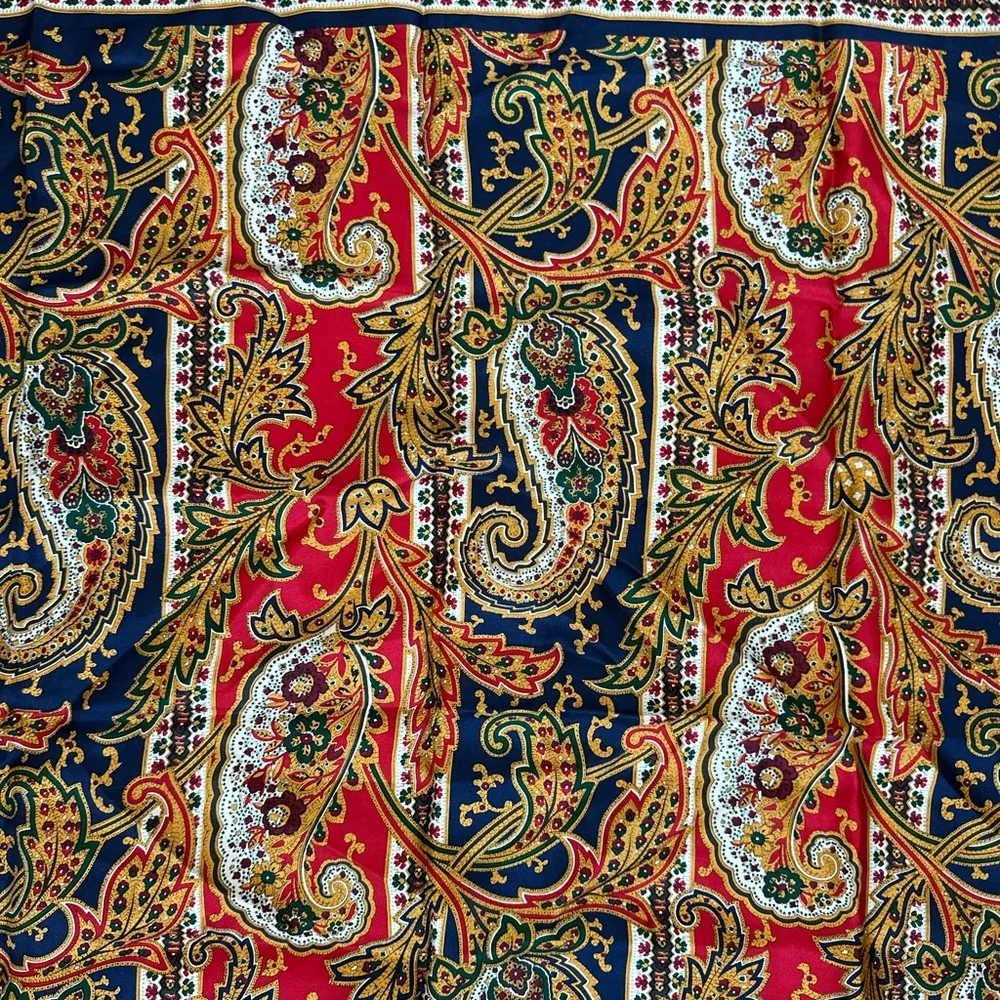 Vintage Paisley Scarf 34x35 - Image 13