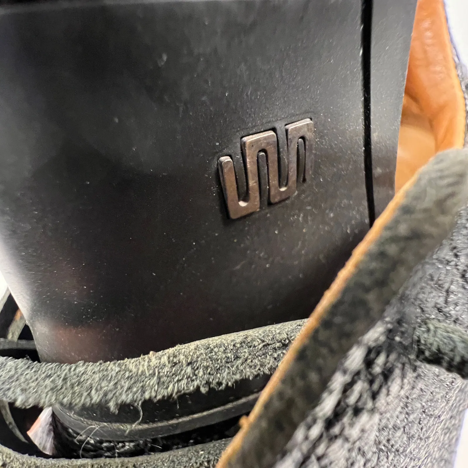 Esseutesse Fringe Leather Sneaker Rare Black on Black Italian Size 37 (US 7 - Image 9