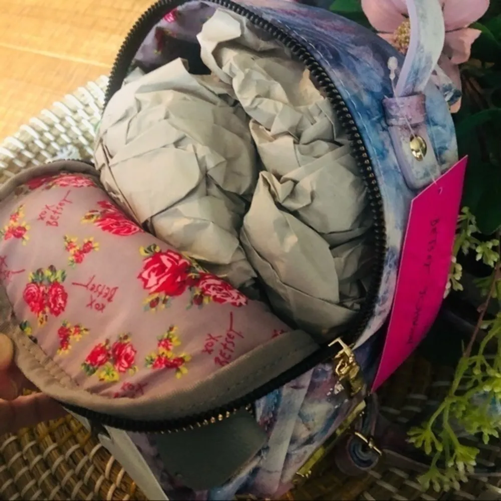 Betsey Johnson Floral Puppy Dog Mini Backpack Pastel Roses Cute Bag NWT - Image 4