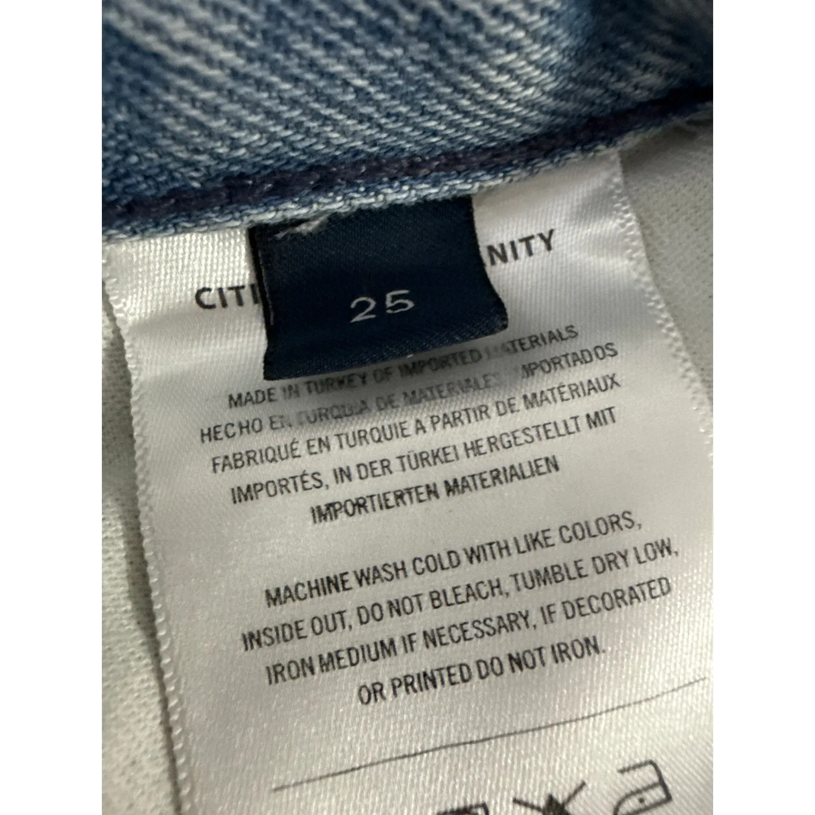 NEW Citizen of Humanity Annabelle Blue High Rise Distressed Denim Jean Shorts 25 - Image 6