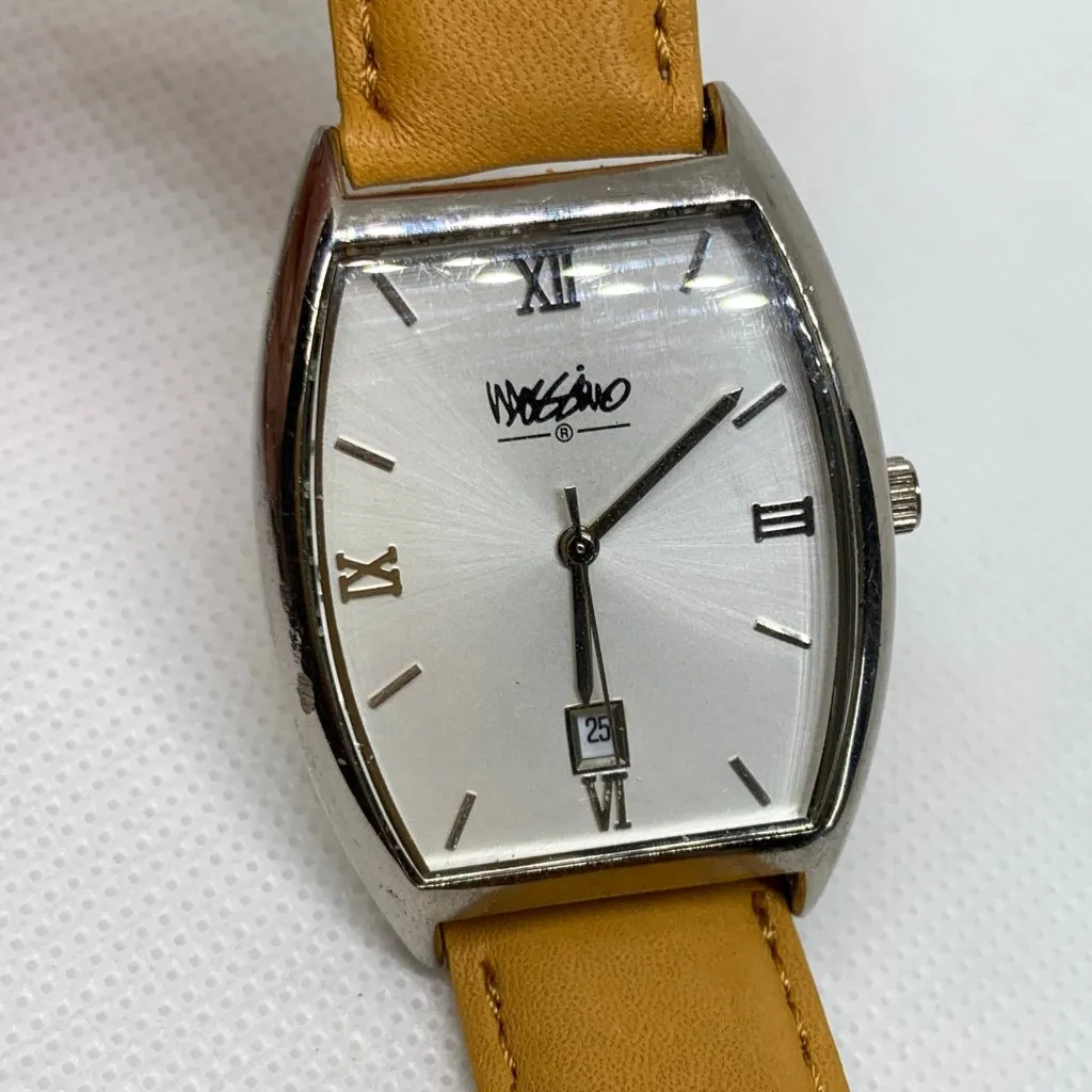 Mossimo silver tone quartz analog date watch 31mm Romain indices brown running - Image 2