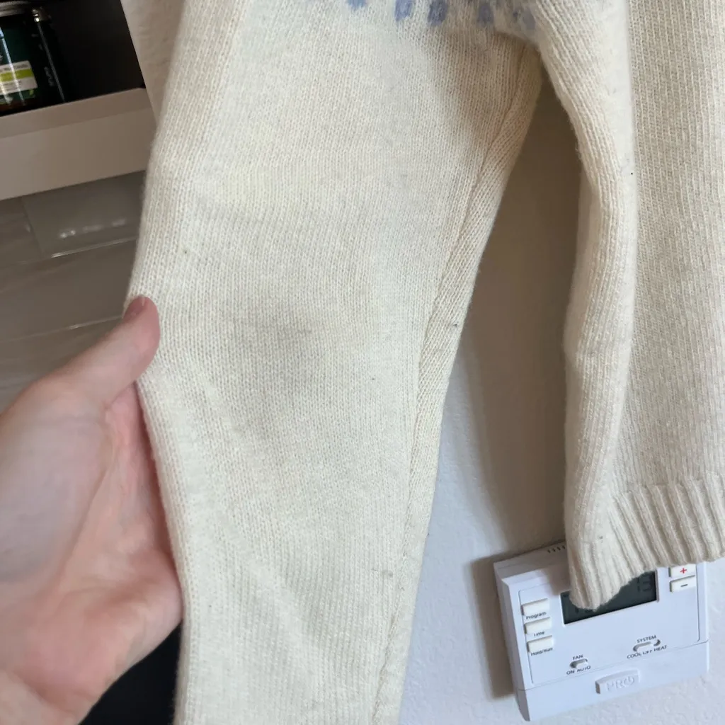 Vintage Xhilaration  Lambswool Sweater - Image 6