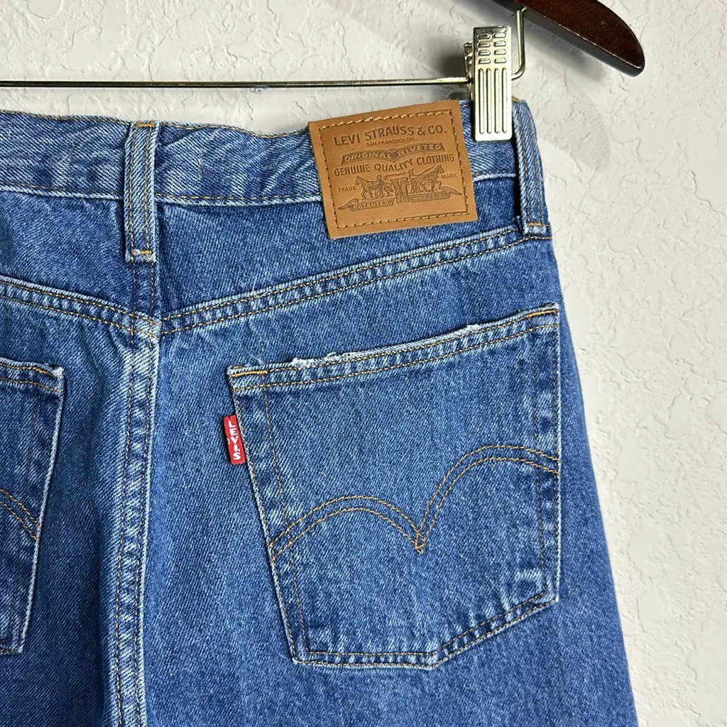 Levi’s Women’s Premium Icon Fit High Rise Straight Leg Ankle  Jeans Size 27 - Image 6