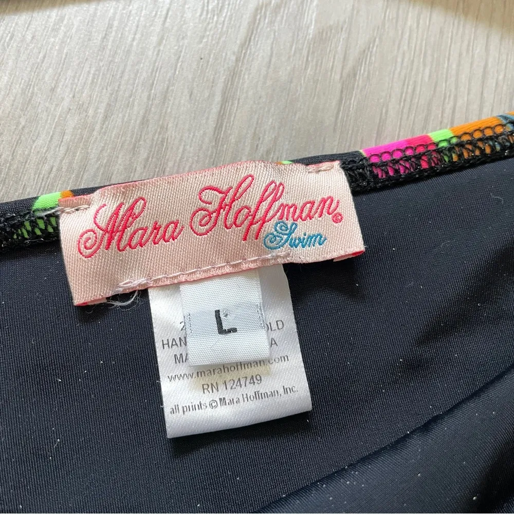 Mara Hoffman Geometric Art Deco Print Longline Top + Bottoms Bikini Set (Large) - Image 5