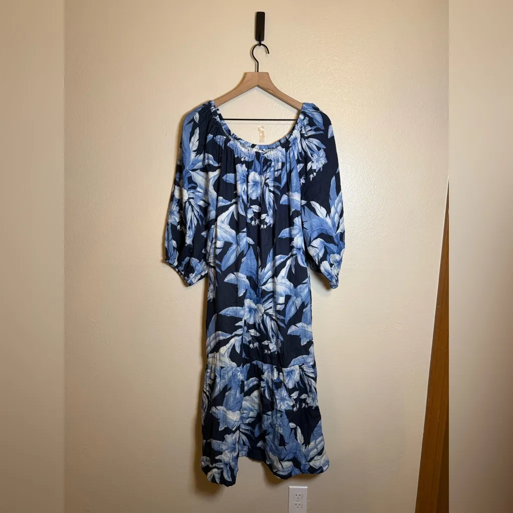 Tommy Bahama Island Gauze Daybreak Hibiscus Dress in Island Navy - Image 2