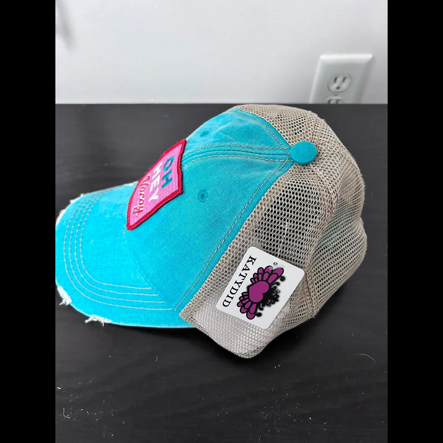 NWT OH Hey Vacay trucker Hat Women's‎ Blue - Image 2