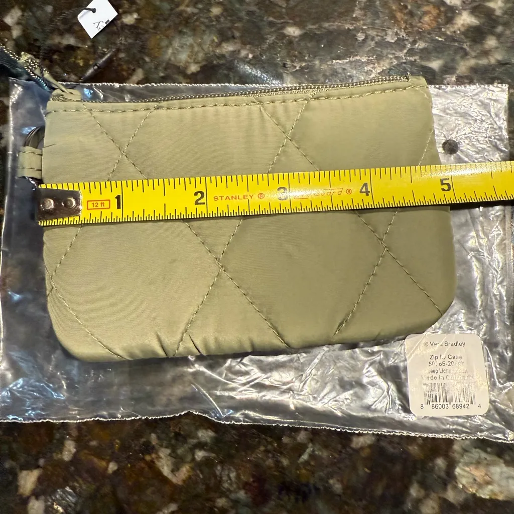 Vera Bradley‎ Zip ID Case Green Performance Twill NWT R - Image 5