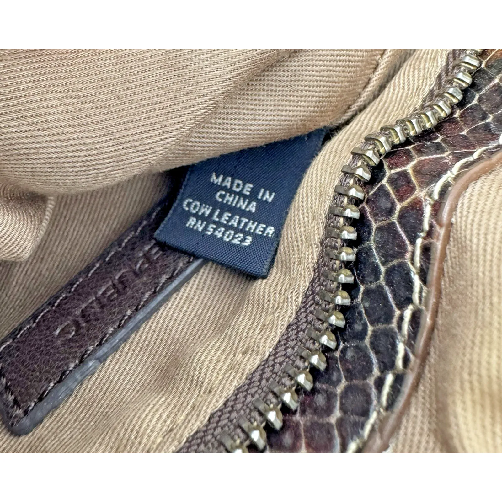 Vintage Banana Republic Mini Crossbody Snake Print Leather 26" Chain Strap - Image 4