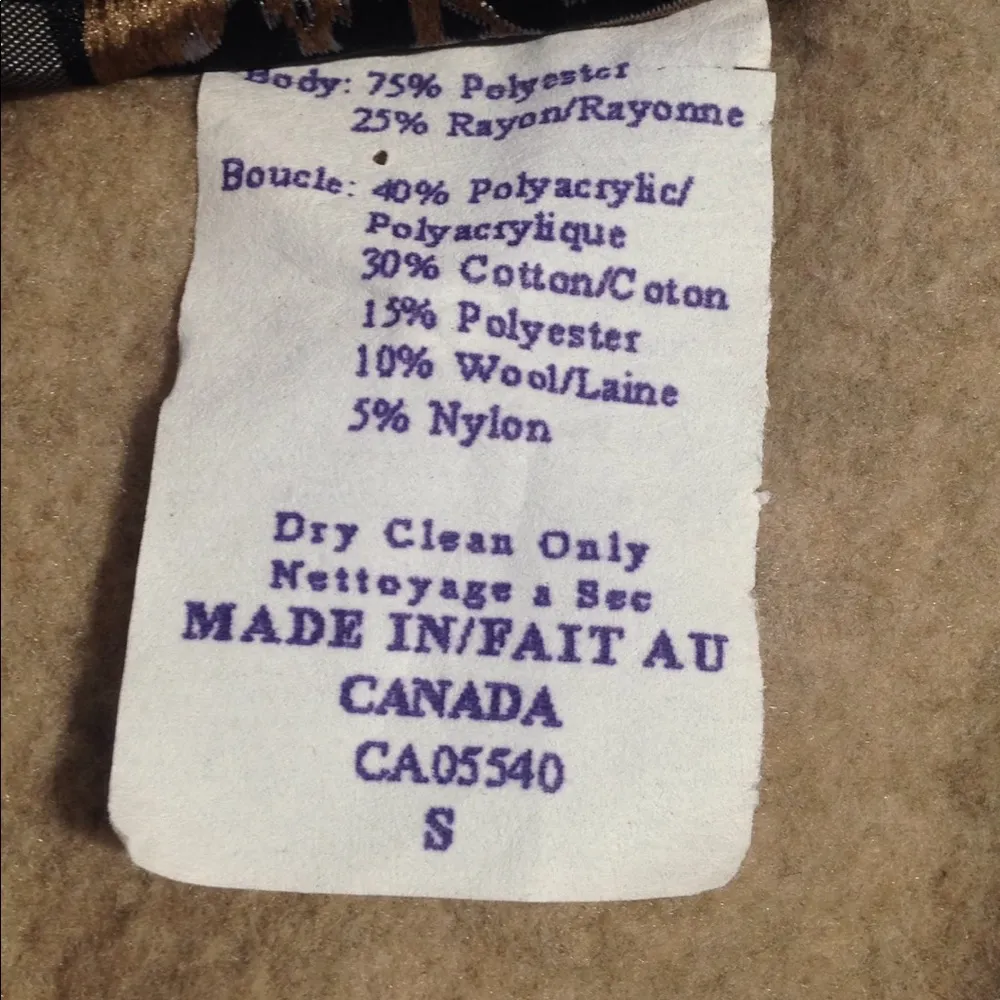 FINAL MARKDOWN Ladies' Krakerz Fleece Skirt small Tan - Image 6