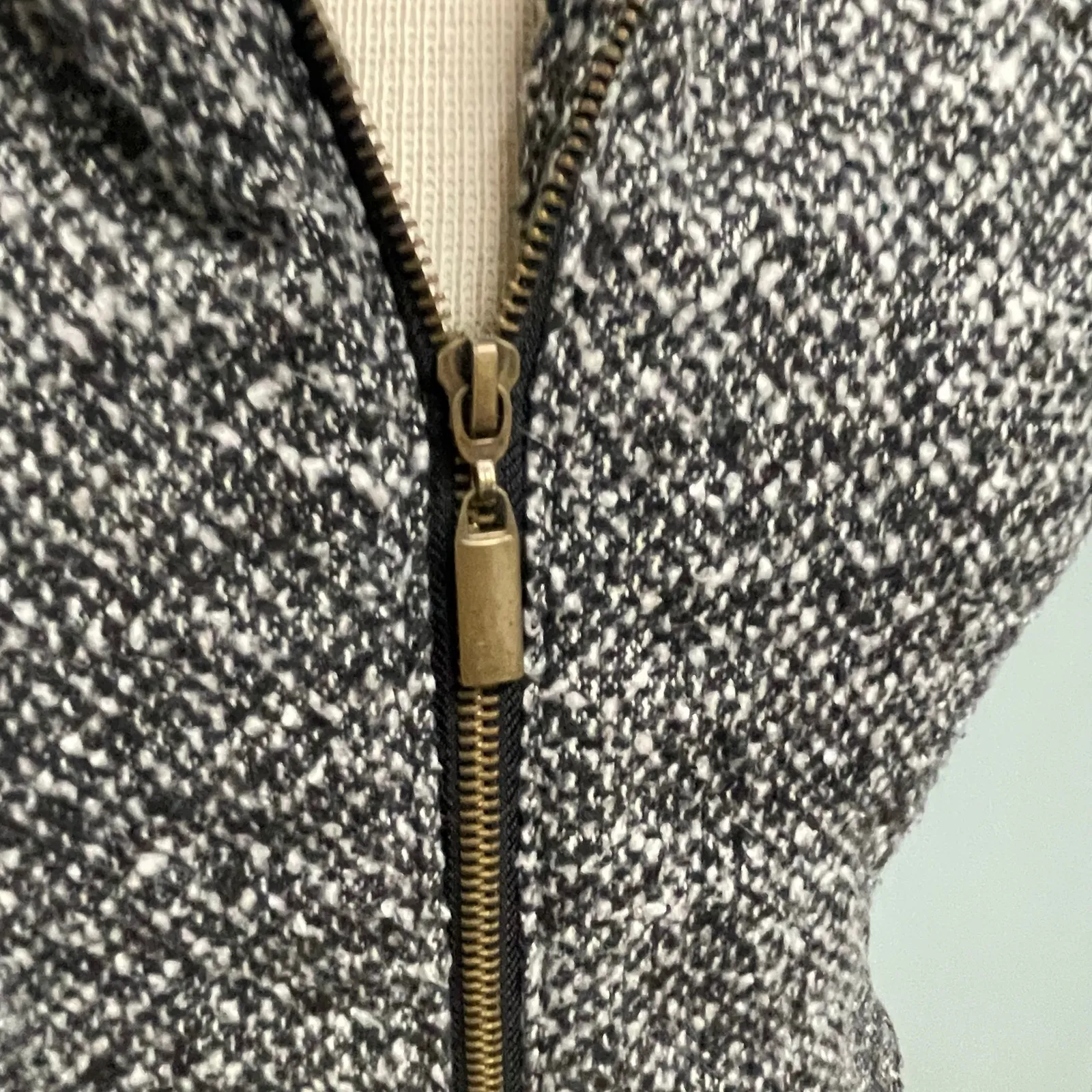 Mossimo Faux Fur Hooded Vest Full Zip Sz Small Y2K Sherpa 90s Streetwear Casual Black - Image 3