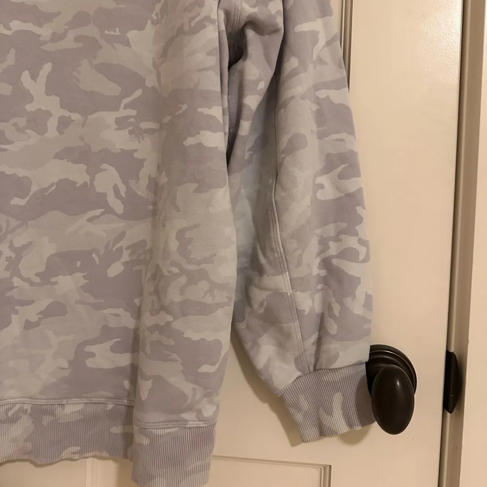 Lululemon Perfectly Oversized Crew Incognito Camo Alpine White Multi Size: M/L - Image 3