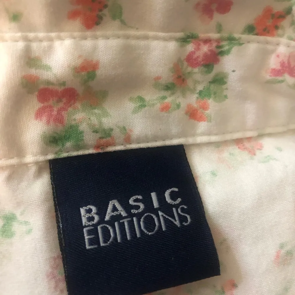 COPY - Vintage Basic Editions Button Up Blouse White Pink Roses Size Large - Image 7