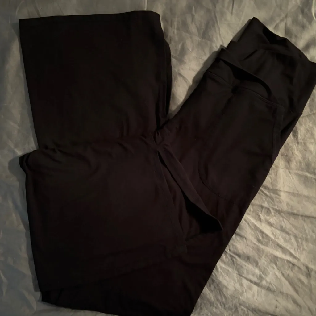 Yoga Pants - Image 2