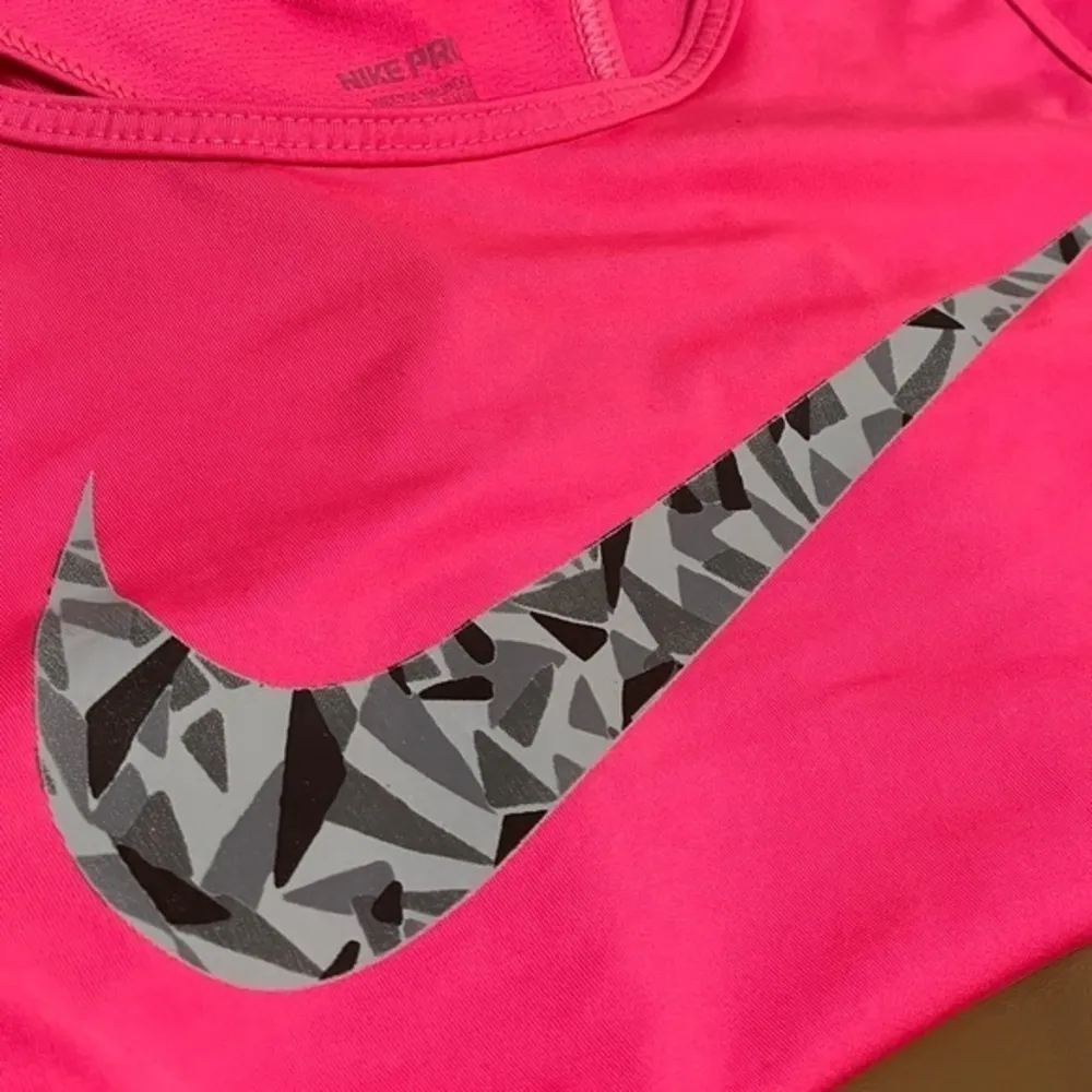 Nike Tank top women’s dri fit pink Camo swoop graphic Racerback Sz XS - Image 7